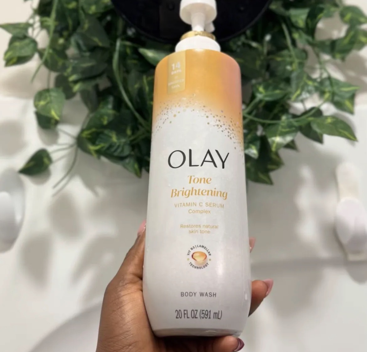 4 sữa tắm làm da mềm mịn