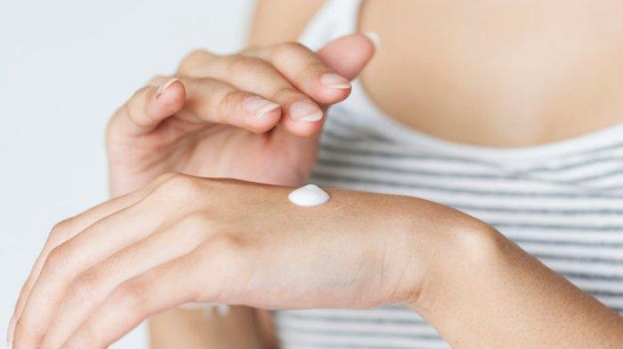 Ilustrasi - penggunaan pelembap