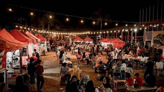 TEMPAT NONGKRONG SUMEDANG - 8 Spot Nongkrong Hiden Game Sumedang Rating 4,8. ilutrasi lokasi nongkrong. (foto: Kawasan wisata kuliner di sarana olahraga Kerkhof Garut. (Tribun Jabar/Sidqi Al Ghifari)