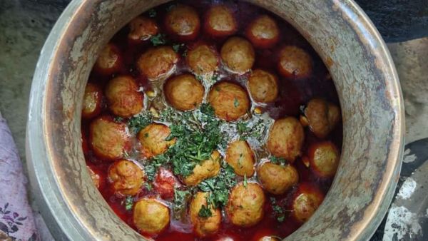 (Image Source: Pinterest/rahehena)