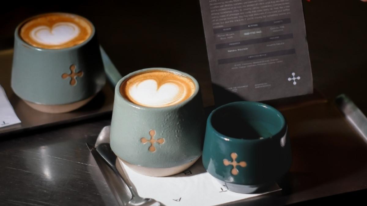 TETRA Coffee & Eatery, coffee shop di Kota Solo, Jawa Tengah.