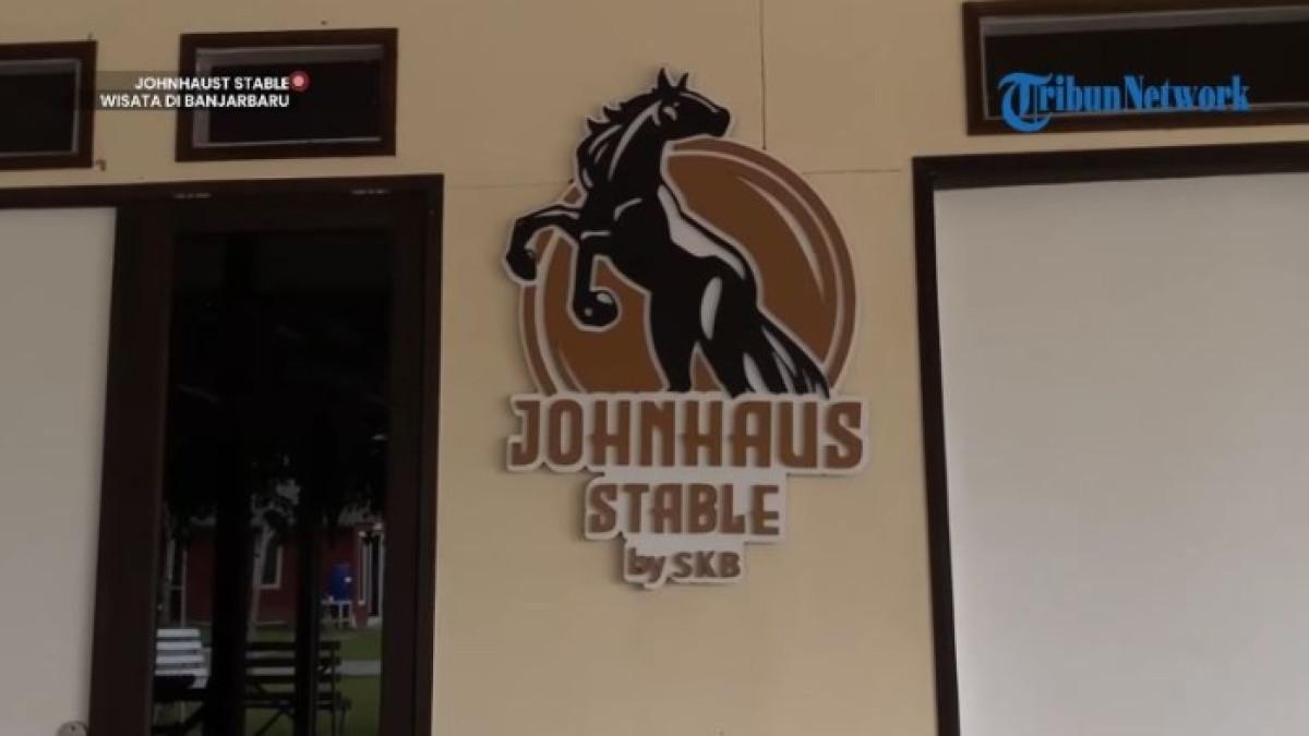 Johnhaus Stable, wisata berkuda populer di Banjar Baru, Kalimantan Selatan.
