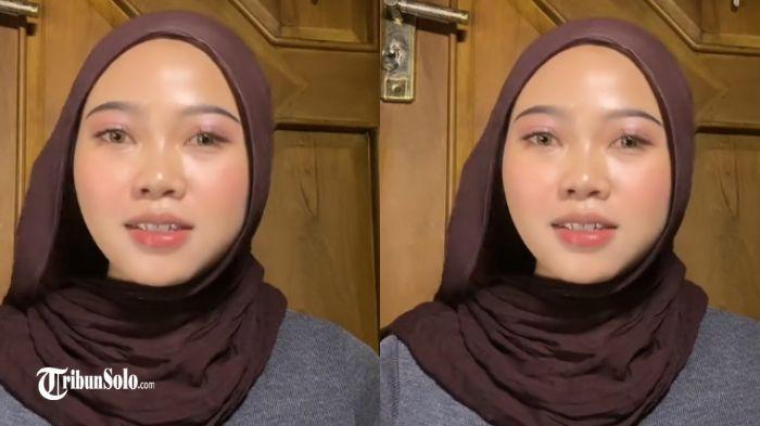 BANTU PERANTAU - Pemilik konter handphone di wilayah Sragen Kulon, Rindi Cantika (21), belum lama ini. Ia mengabadikan kisah perantau Endang Saputra dalam sebuah video dan mengunggahnya ke media sosial, hingga mendapat respons luas warganet serta menjadi awal terbukanya donasi untuk membantu Endang pulang ke kampung halaman.