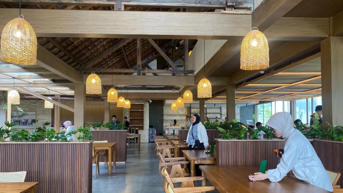 Suasana Merambah Rasa di Rancakendal, rekomrndasi Secret Es