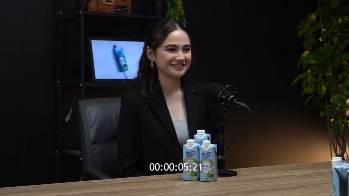 Syifa Hadju pernah mengungkapkan bahwa Andre Ariyantho bukanlah ayah kandungnya.