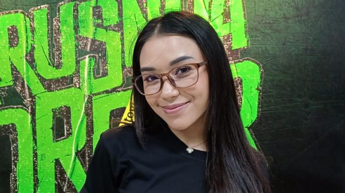 MENINGGAL DUNIA - Lula Lahfah semasa hidup saat ditemui di konferensi pers film Harusnya Horor. Lula meninggal dunia pada Jumat (23/1/2026).