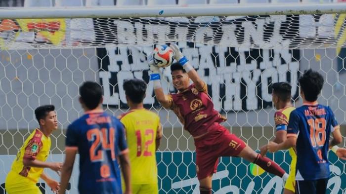 PENYELAMATAN BOLA ACIL