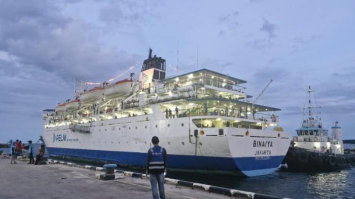 JADWAL KAPAL PELNI - Ilustrasi Kapal Binaiya dalam proses sandar di Pelabuhan Lok Tuan, Kota Bontang.