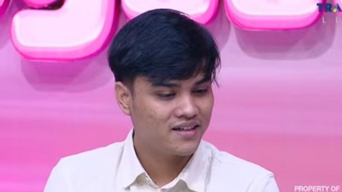 Tangis Ressa Rizky Rossano pecah usai Denada mengakui bahwa ia adalah anak kandungnya.