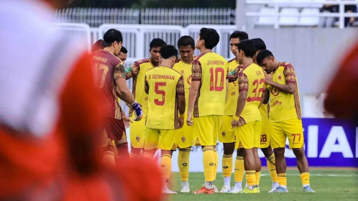 CHAMPIONSHIP 2025/2026 - Portret para penggawa Sriwijaya FC sebelum bertanding dalam sebuah laga di gelaran Championship 2025/2026.
