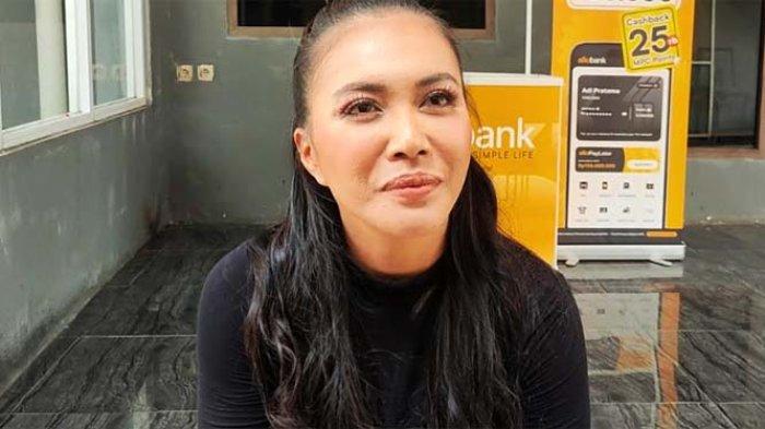 Denada ketika ditemui di kawasan Tendean, Mampang Prapatan, Jakarta Selatan, Jumat (22/12/2023).