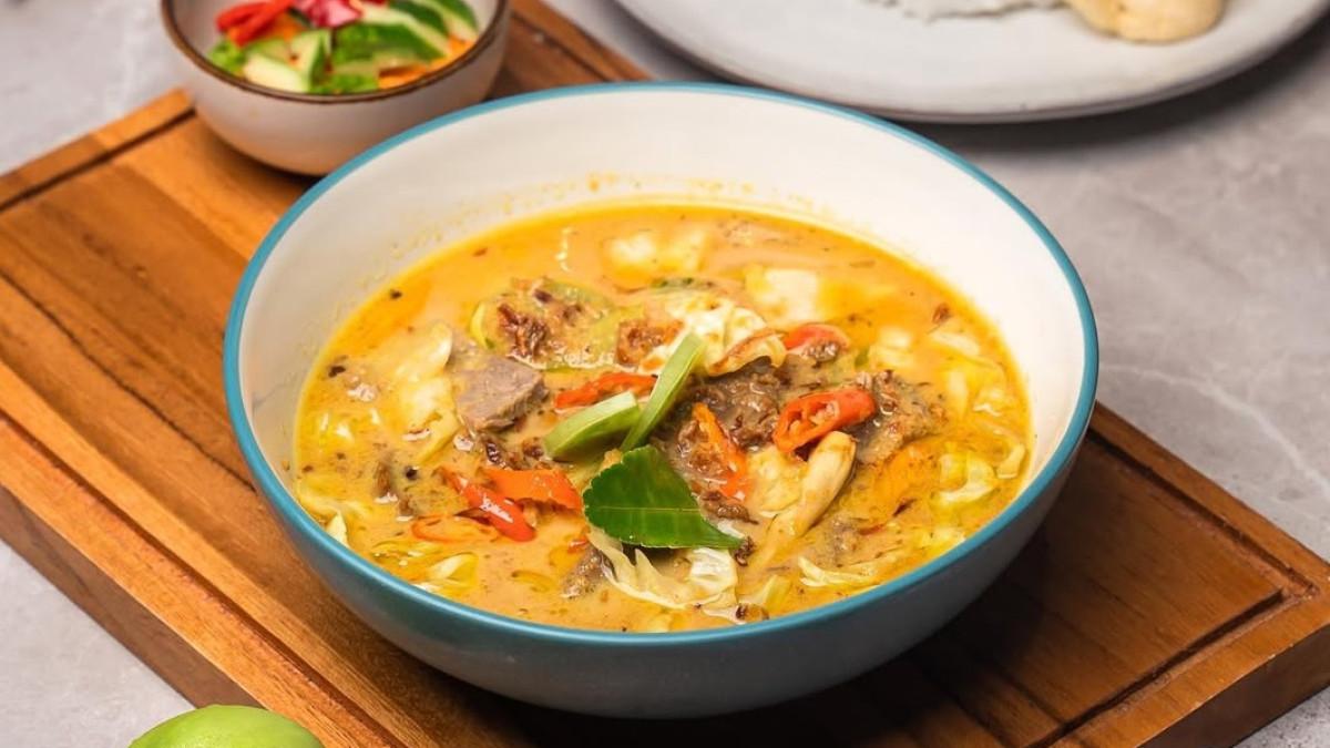 Kopinette, satu tempat makan favorit pekerja kantoran di kawasan Sudirman Jakarta Pusat yang layak masuk daftar kunjungan.