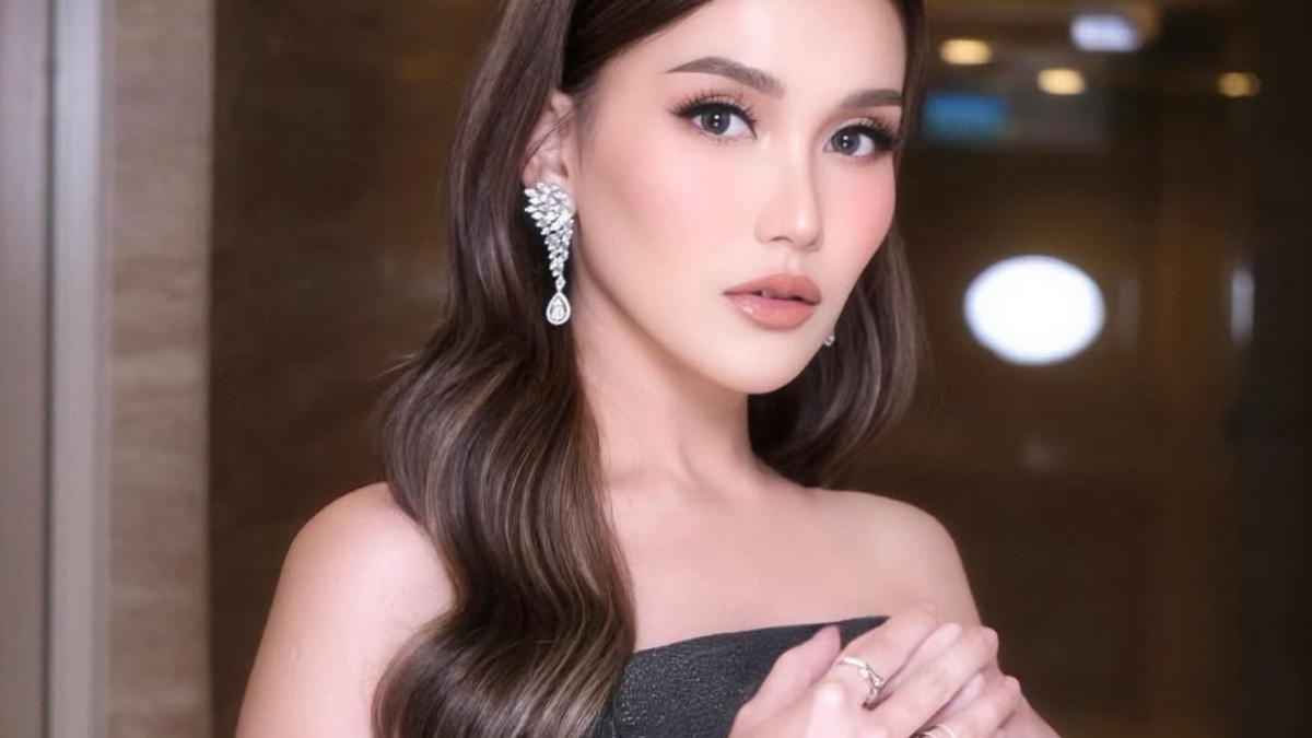 Tas Ayu Ting Ting kebanjiran saweran di pernikahan anak Crazy Rich Binuang! 🤩 Andika Kangen Band juga tak ketinggalan disawer segepok uang!