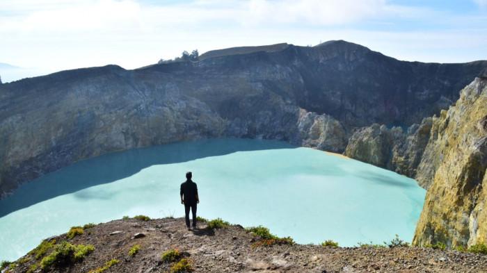 Wisata NTT,  Jelajag Pulau Flores  Dari Gunung Berapi