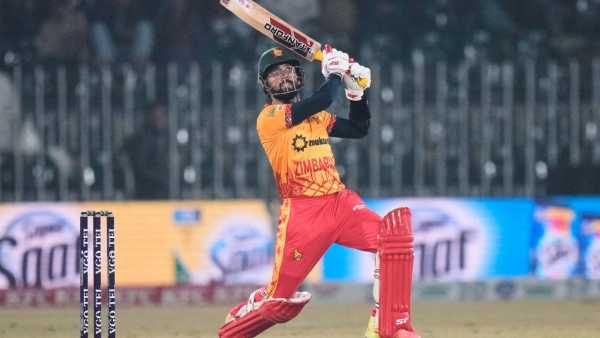 Sikandar Raza (1)