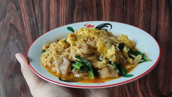 SEPORSI MI DOK-DOK - Ilustrasi Mi Dok Dok khas Warmindo di Jogja, Jumat, 18 Desember 2020.