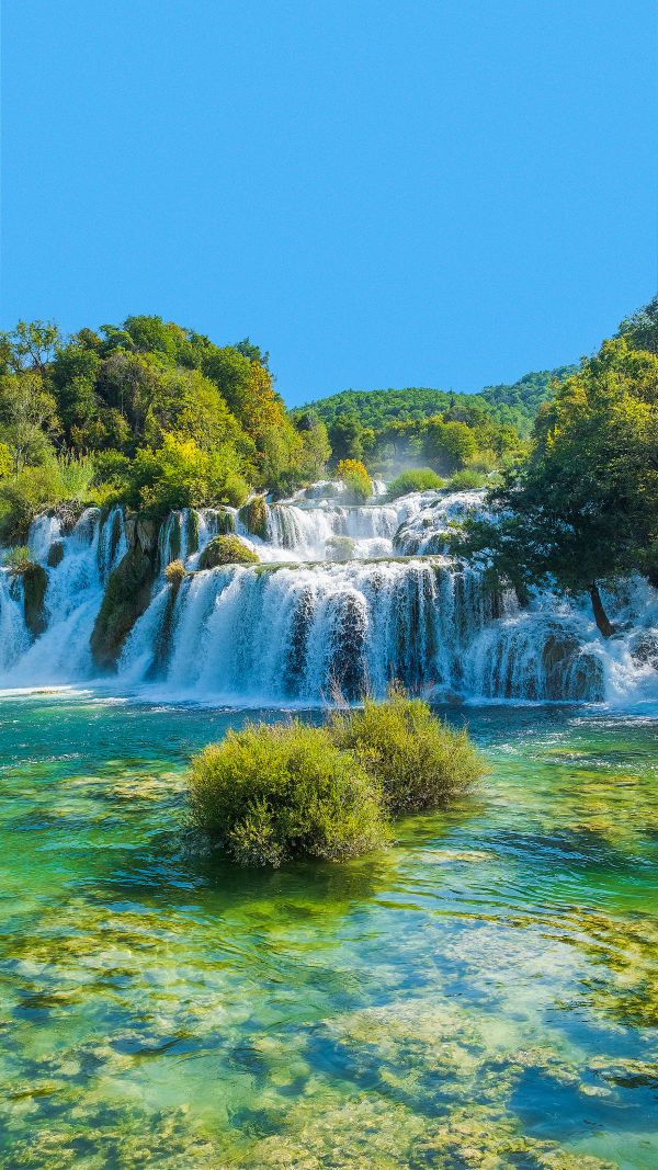 The Cascading Wonder