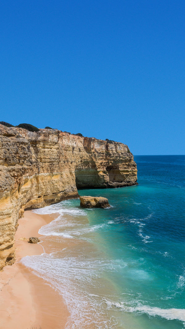 Cliff Sea Paradise