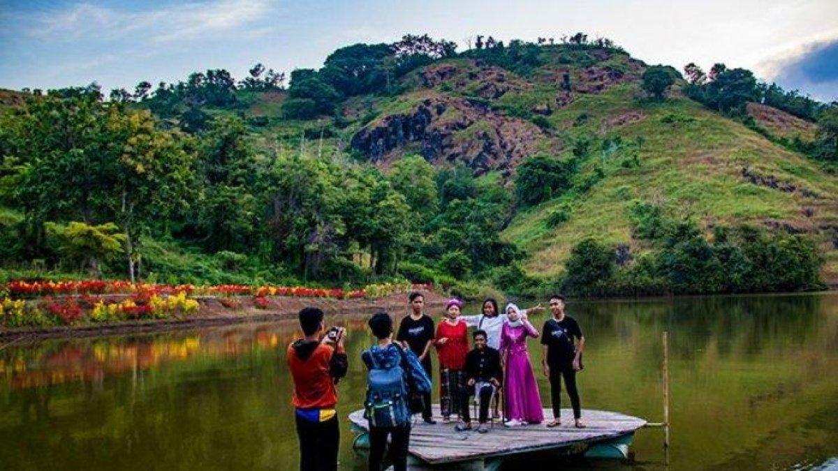 WISATA WONOGIRI: Salah satu spot foto di Telaga Claket Wonogiri