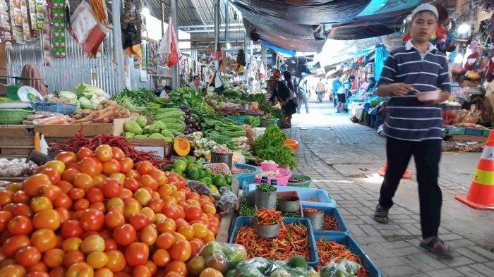 Harga tomat dan cabai rawit di Pasar Induk Masomba Palu, mulai naik, Selasa (26/3/2019)