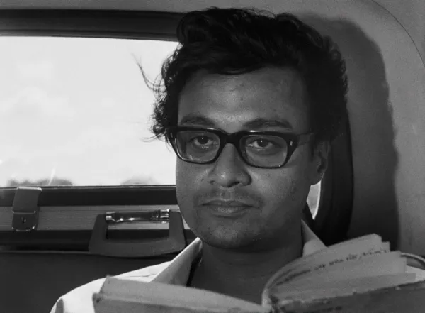 Satyajit Ray's 'Days and Nights in the Forest', filmed in Palamu, released in 4k, Sharmila Tagore-Simi Grewal came to Jharkhand 7 DaysAndNightsInForest image 01