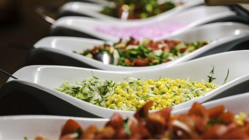 Ilustrasi bukber all you can eat di hotel Jakarta Selatan.