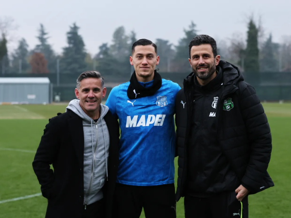 Pelatih Timnas Indonesia, John Herdman menemui Jay Idzes dan pelatih Sassuolo, Fabio Grosso di kamp latihan Sassuolo