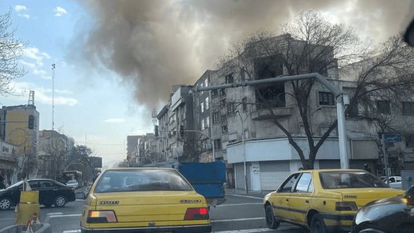 تصاویری از انفجارهای امروز تهران در محدوده خیابان جمهوری