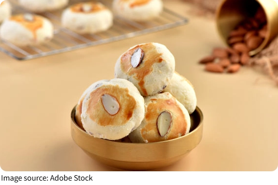 Almond Cookies at Home