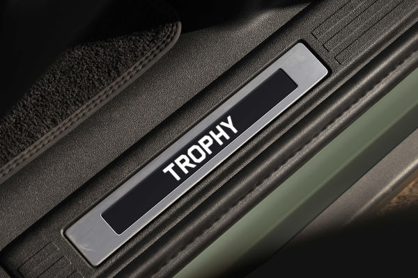 Land Rover Defender 110 Trophy Edition