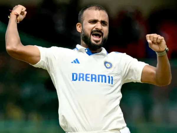 Akash Deep Height & Wife Name