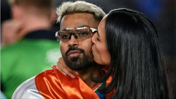 T20 World Cup 2026 Final: Hardik Pandya called Mahika his wife, came on the field and kissed her