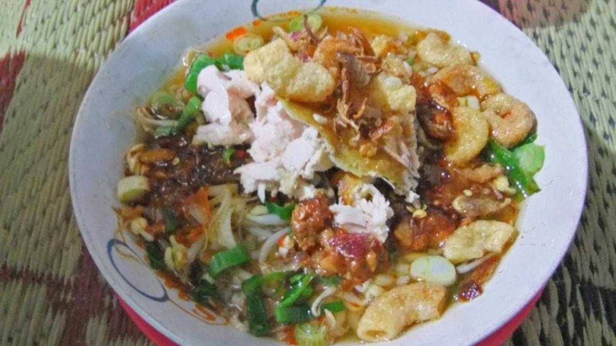 Ilustrasi sauto, kuliner khas Tegal yang wajib dicoba saat mudik Lebaran.