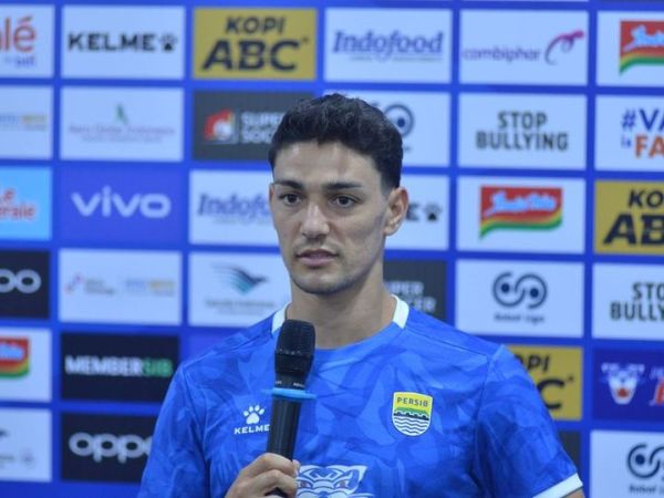 Bek Persib, Federico Barba pastikan timnya saat ini fokus mengejar juara Super League 2025/2026.