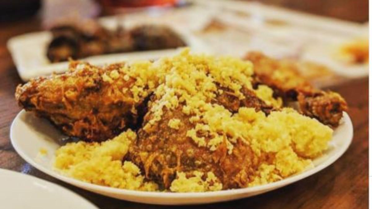 KULINER JAWA TENGAH - Ayam Goreng