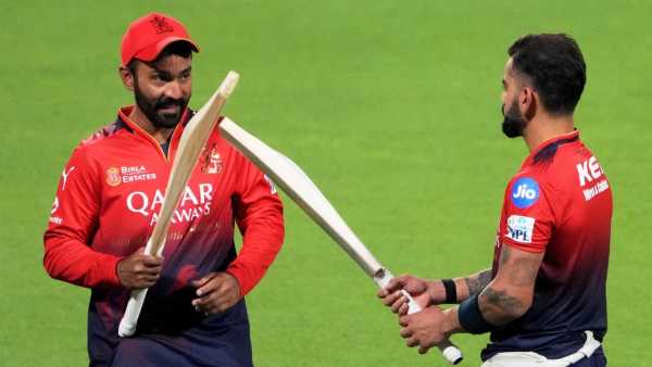 Before IPL 2026, a little angel came to the house of this RCB legend, then became a father.