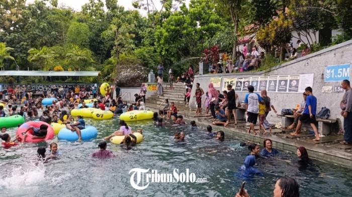 WISATA DI SRAGEN - Kondisi objek wisata Sendang Kun Gerit di Desa Jatibatur, Kecamatan Gemolong, Kabupaten Sragen di hari libur tahun baru 2026, Kamis (1/1/2026). )