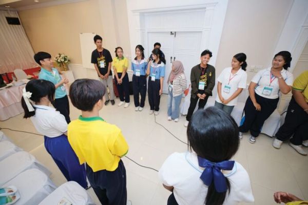 สดจากเยาวชน