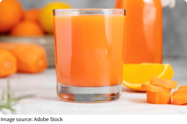 Яркий освежающий напиток