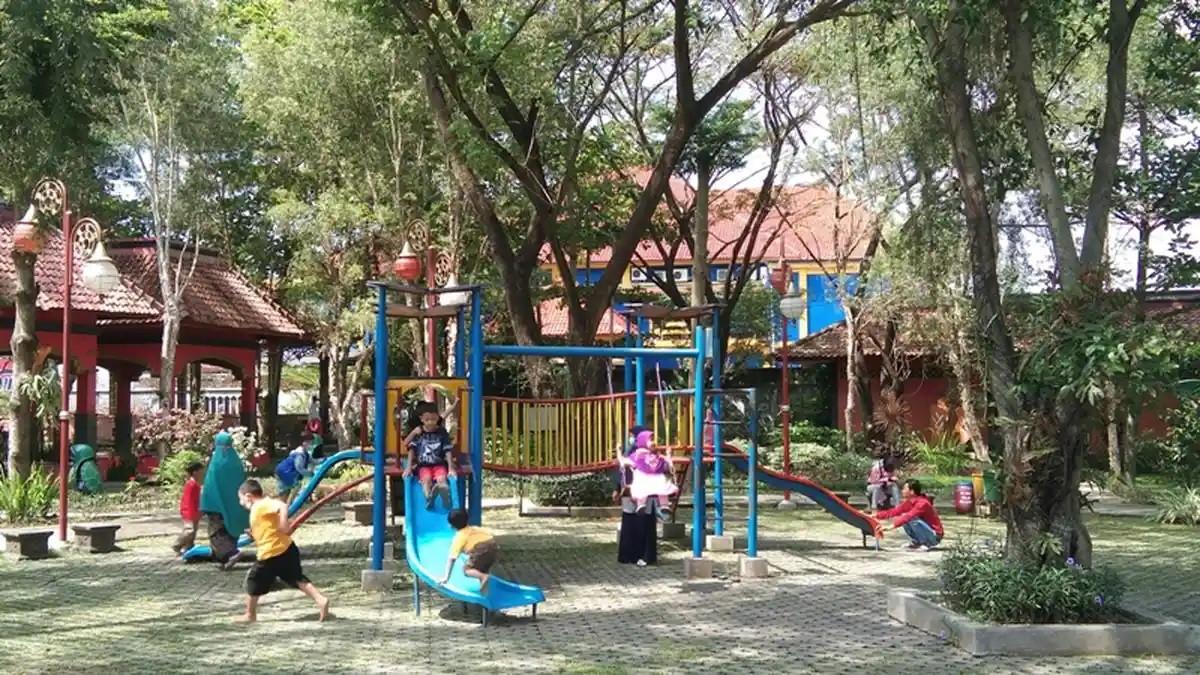 Taman Lampion Klaten, satu tempat wisata di Klaten yang cocok dikunjungi saat libur Lebaran 2026