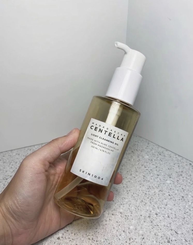 Нежное снятие макияжа