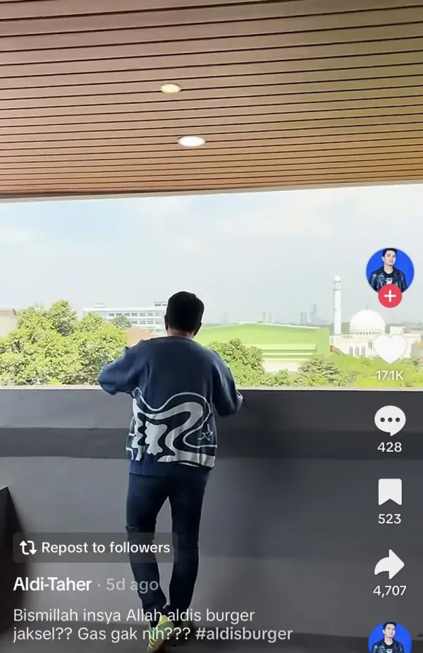 Aldi Taher buka cabang Aldi's Burger