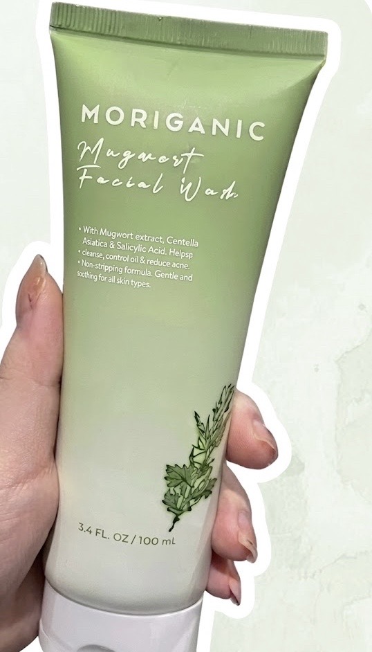 Sữa rửa mặt dịu mụn