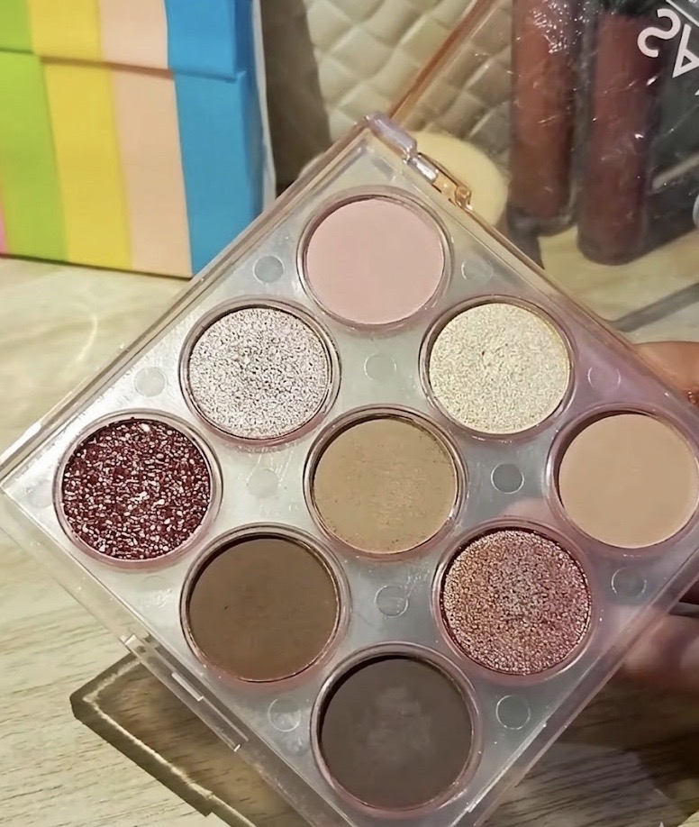 Bí kíp chọn màu mắt tự nhiên