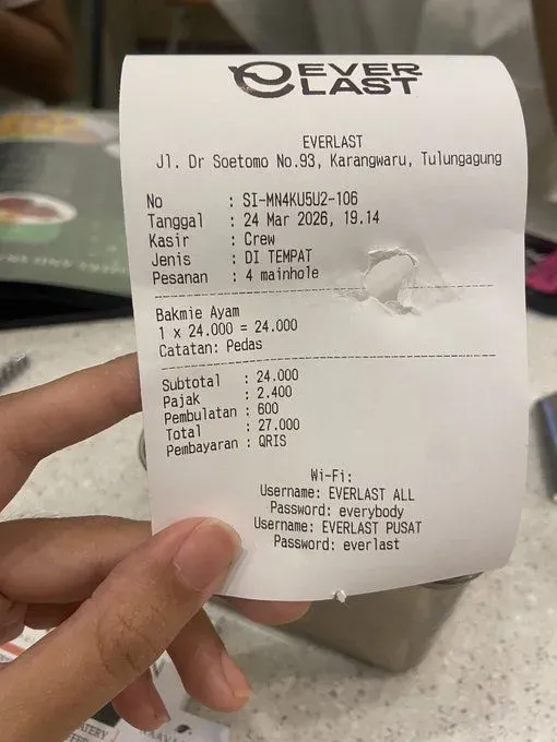 Heboh Struk Kafe di Jatim Ada Pembulatan Rp 600 Heboh Struk Kafe di Jatim Ada Pembulatan Rp 600