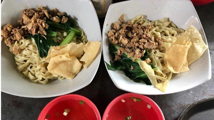 Mie Ayam Fatmawati, satu mie ayam enak di Jakarta Selatan yang cocok buat sarapan cepat dengan harga murah.