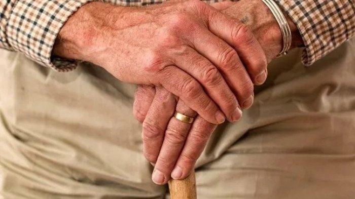 Ilustrasi lansia yang usianya sudah 60 tahun ke atas