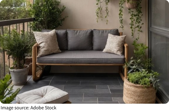 Terases dīvāni vasarai