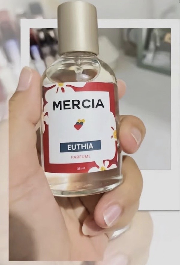 Eksplorasi Parfum Memikat