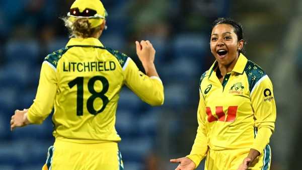 WI vs AUS: 19 runs-5 wickets in 10 overs, but this bowler could not break his record, the team got eliminated 6-0